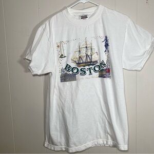 Vintage Tultex White Boston patriotic nautical t-Shirt size medium unisex